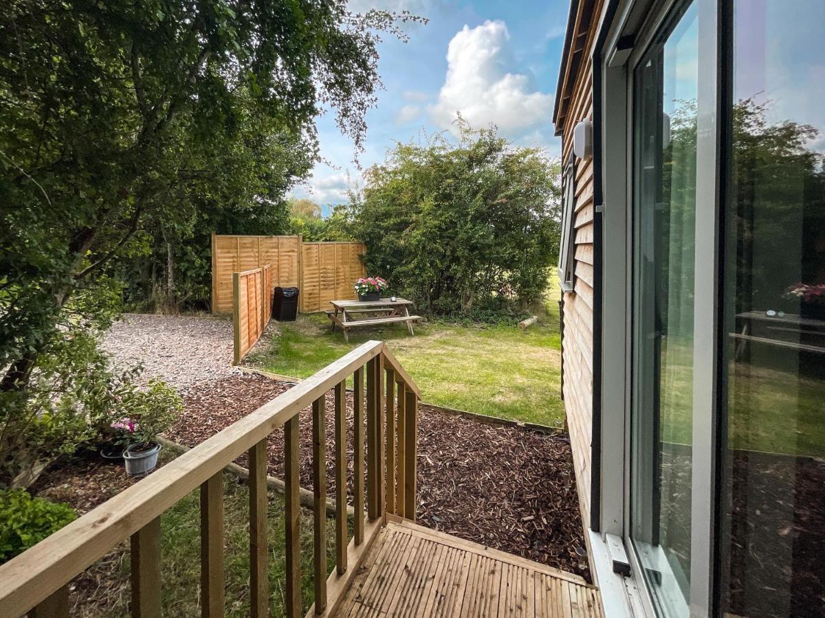 Shepherds Hut Bath Wick  Dış mekan fotoğraf